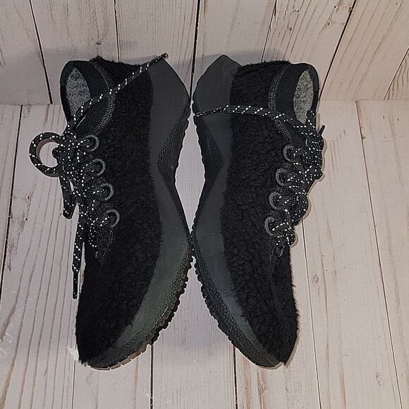 ALLBIRDS Tennis Shoes Women's Wool Runner Fluffs Black 7 Limited Edition Sherpa - Picture 6 of 9